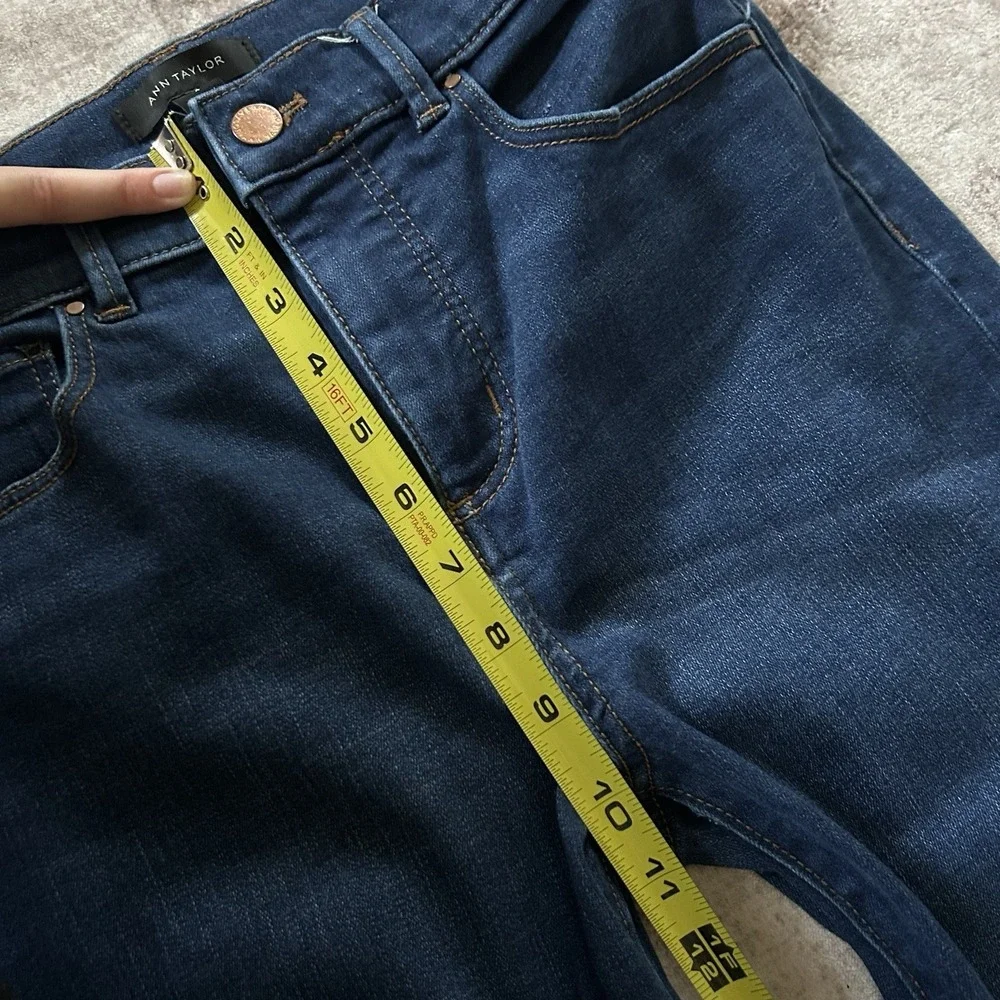 Ann Taylor The Boot Crop‎ Jean Size 4 Dark Blue Jeans Bootcut Classic Denim EUC